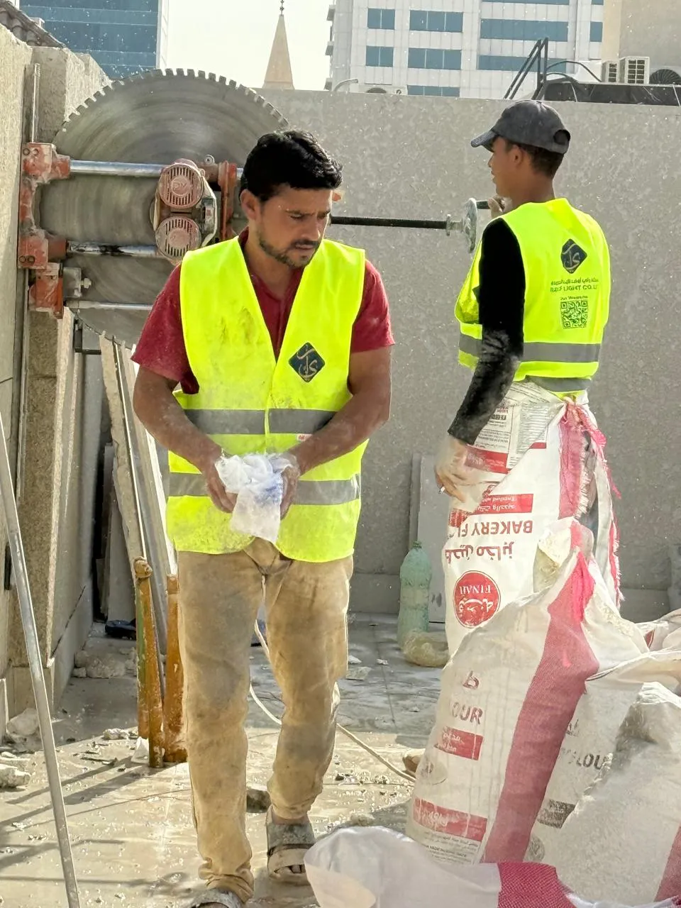 الحفر والهدم والإزالة