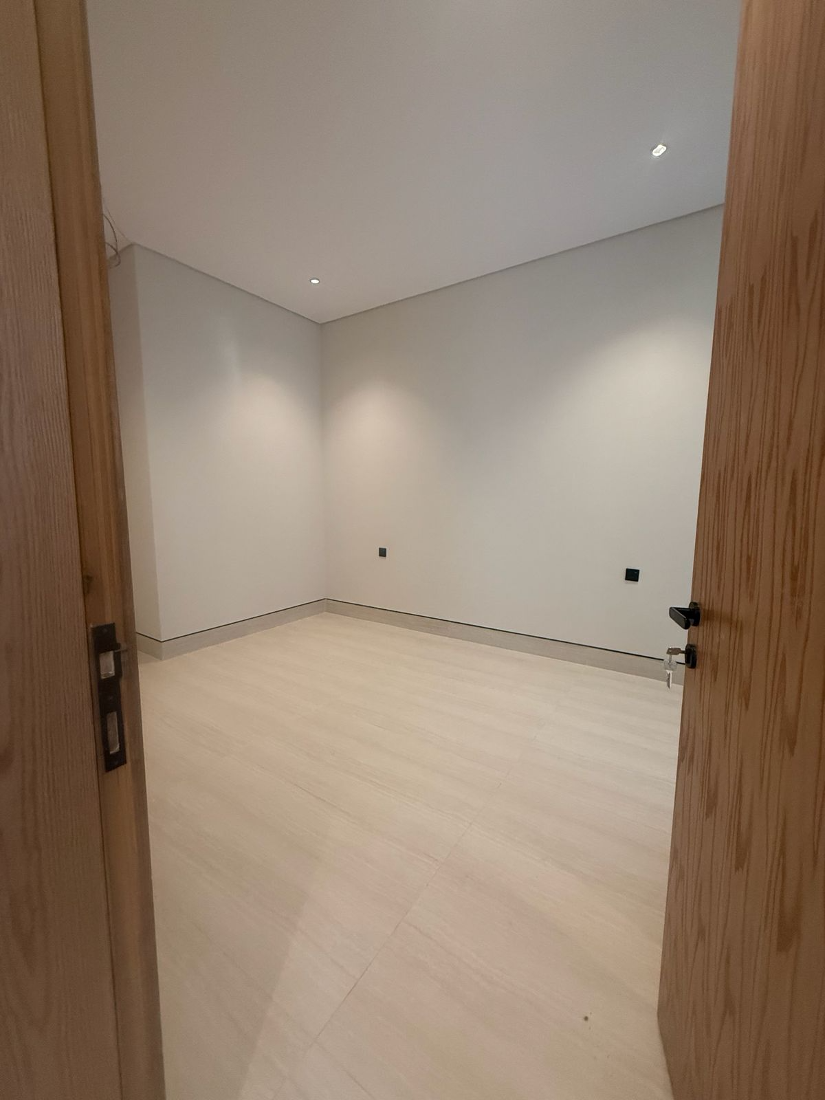 أبواب خشبية قشرة سنديان